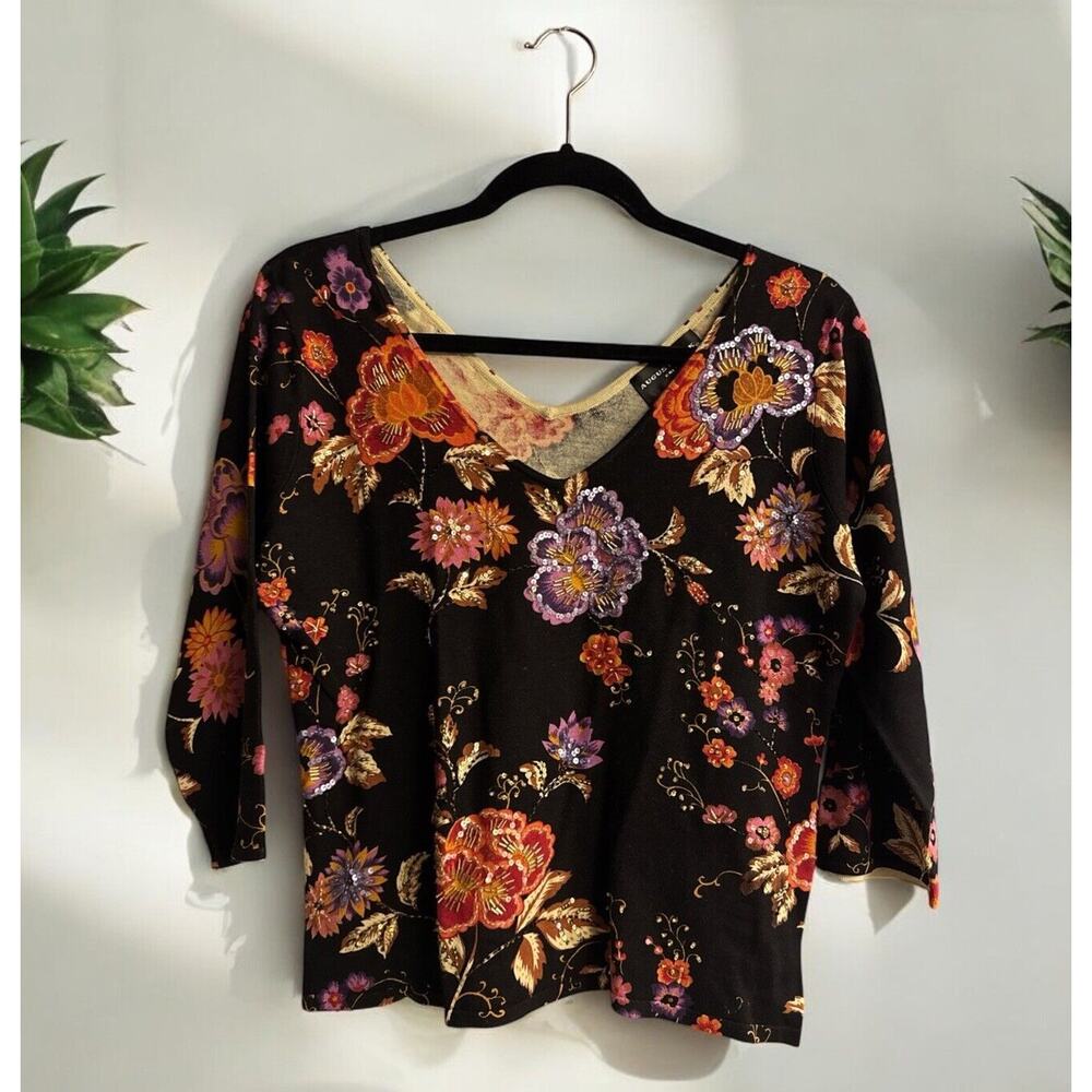 AUGUST‎ SILK Knits Stretch Floral Beaded Sweater Women’s Size L Black V Neck
